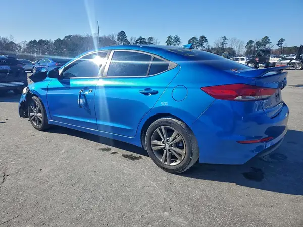 5NPD84LF5JH316077 2018 HYUNDAI ELANTRA - Image 2