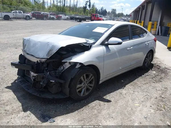 5NPD84LF5JH317746 2018 HYUNDAI ELANTRA - Image 2