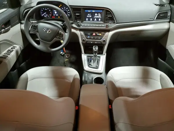 5NPD84LF5JH318430 2018 HYUNDAI ELANTRA - Image 8