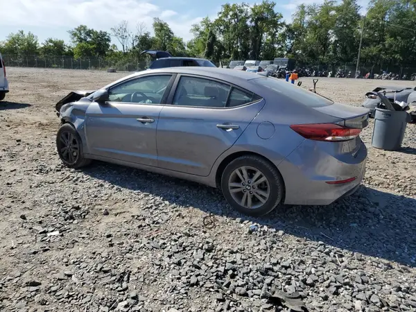 5NPD84LF5JH320887 2018 HYUNDAI ELANTRA - Image 2