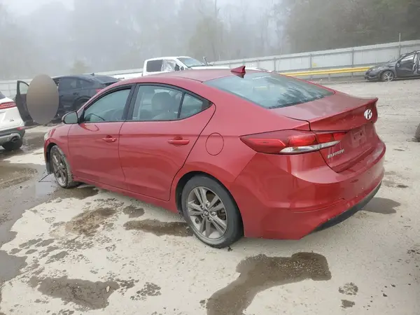 5NPD84LF5JH321196 2018 HYUNDAI ELANTRA - Image 2