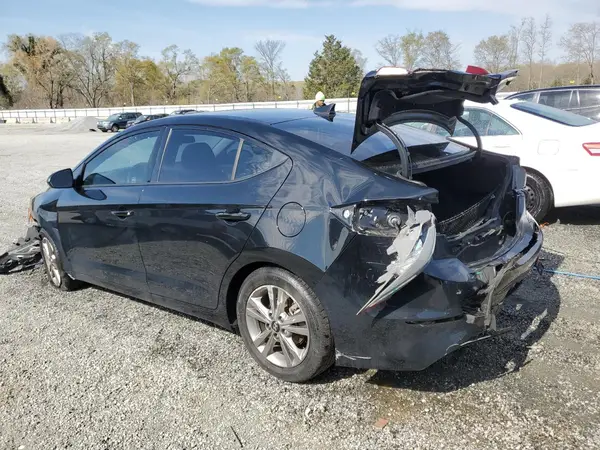 5NPD84LF5JH321845 2018 HYUNDAI ELANTRA - Image 2