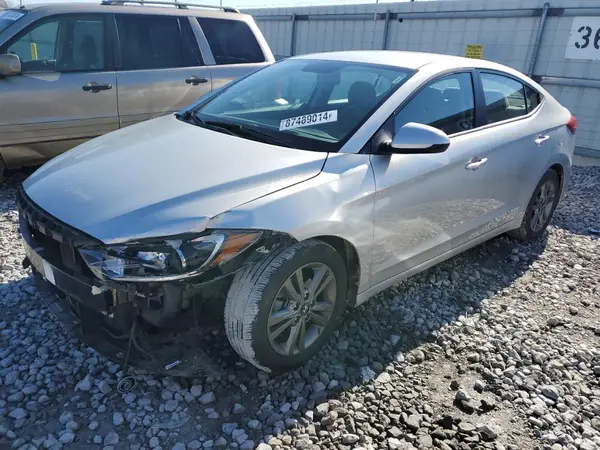 5NPD84LF5JH323675 2018 HYUNDAI ELANTRA - Image 1