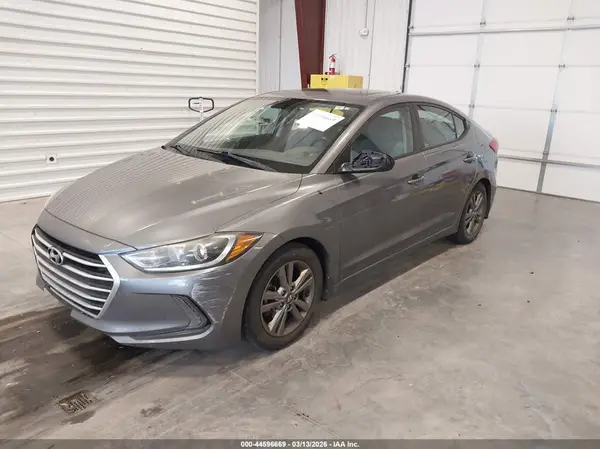 5NPD84LF5JH326558 2018 HYUNDAI ELANTRA - Image 2