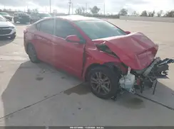5NPD84LF5JH327063 2018 HYUNDAI ELANTRA