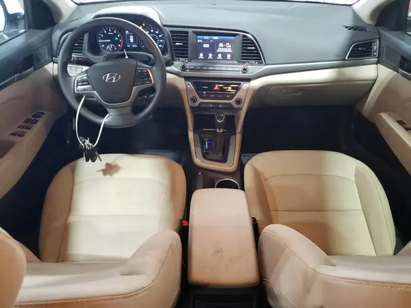 5NPD84LF5JH327578 2018 HYUNDAI ELANTRA - Image 8