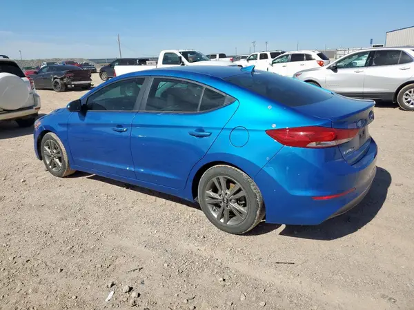 5NPD84LF5JH328083 2018 HYUNDAI ELANTRA - Image 2
