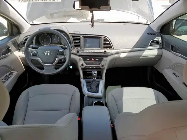 5NPD84LF5JH329203 2018 HYUNDAI ELANTRA - Image 8