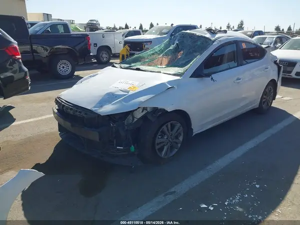 5NPD84LF5JH329346 2018 HYUNDAI ELANTRA - Image 2