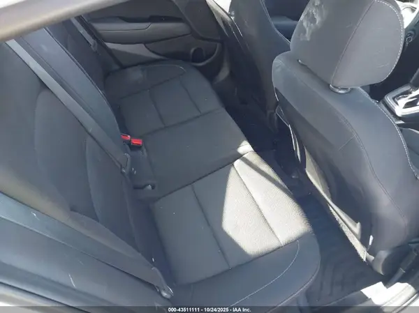 5NPD84LF5JH330173 2018 HYUNDAI ELANTRA - Image 8