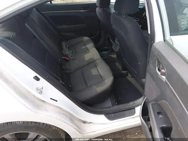 5NPD84LF5JH330187 2018 HYUNDAI ELANTRA - Image 8