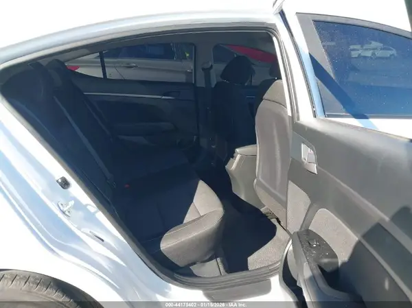 5NPD84LF5JH332523 2018 HYUNDAI ELANTRA - Image 8