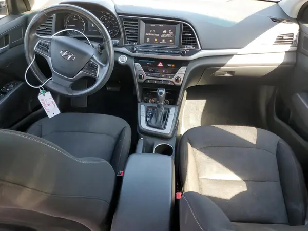 5NPD84LF5JH333686 2018 HYUNDAI ELANTRA - Image 8