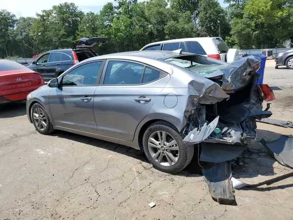 5NPD84LF5JH334885 2018 HYUNDAI ELANTRA - Image 2