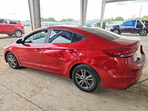 5NPD84LF5JH335728 2018 HYUNDAI ELANTRA - Image 2