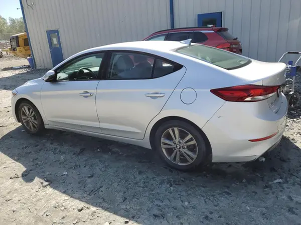 5NPD84LF5JH337432 2018 HYUNDAI ELANTRA - Image 2