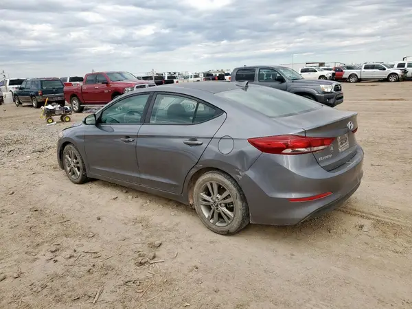 5NPD84LF5JH338497 2018 HYUNDAI ELANTRA - Image 2