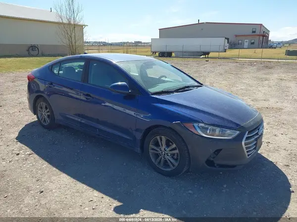 5NPD84LF5JH339584 2018 HYUNDAI ELANTRA - Image 1