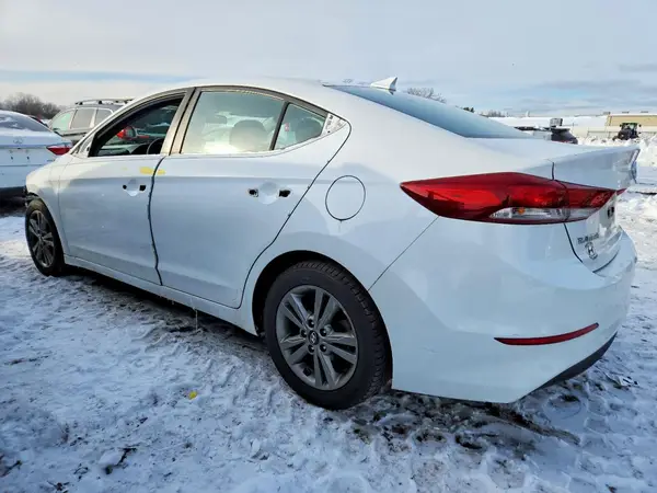 5NPD84LF5JH339911 2018 HYUNDAI ELANTRA - Image 2