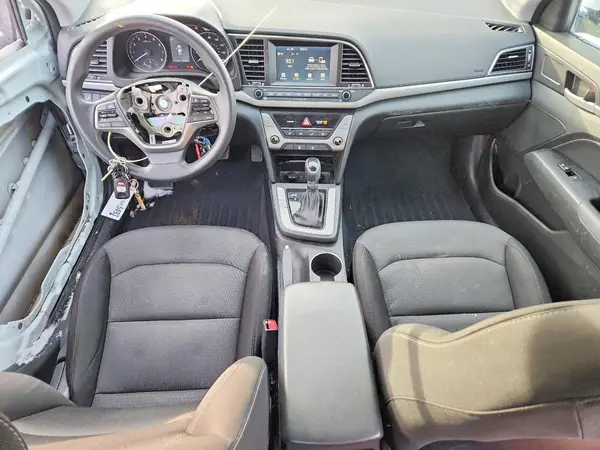 5NPD84LF5JH339911 2018 HYUNDAI ELANTRA - Image 8