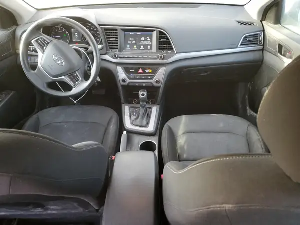 5NPD84LF5JH339925 2018 HYUNDAI ELANTRA - Image 8