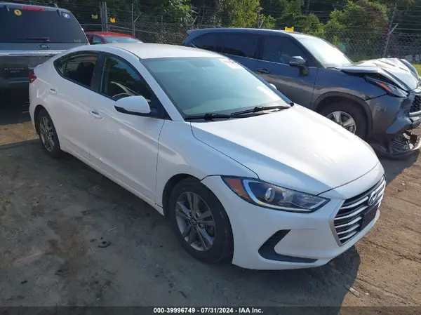 5NPD84LF5JH340251 2018 HYUNDAI ELANTRA - Image 1