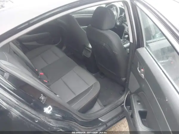 5NPD84LF5JH340718 2018 HYUNDAI ELANTRA - Image 8