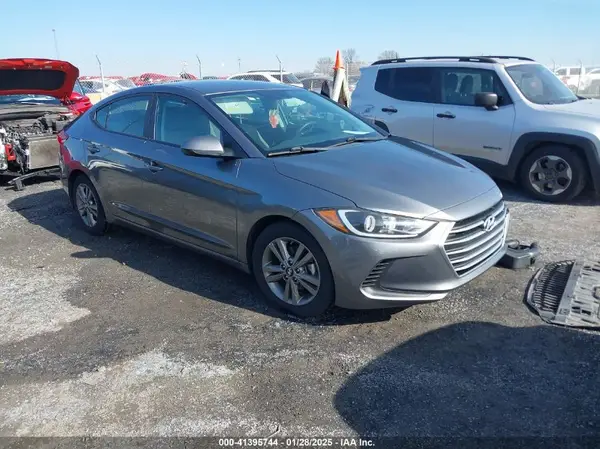5NPD84LF5JH341271 2018 HYUNDAI ELANTRA - Image 1