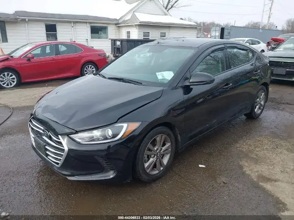 5NPD84LF5JH343098 2018 HYUNDAI ELANTRA - Image 2