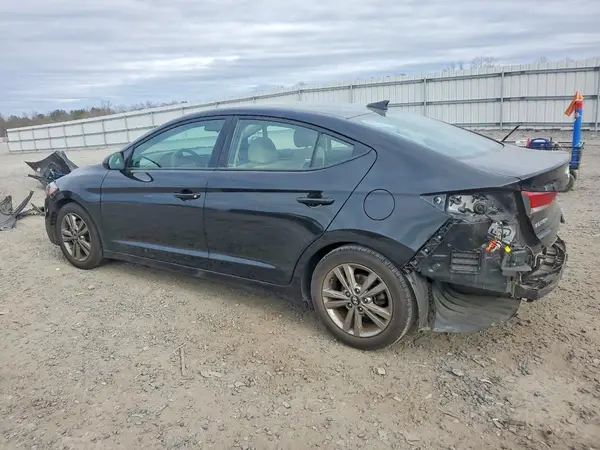 5NPD84LF5JH345000 2018 HYUNDAI ELANTRA - Image 2