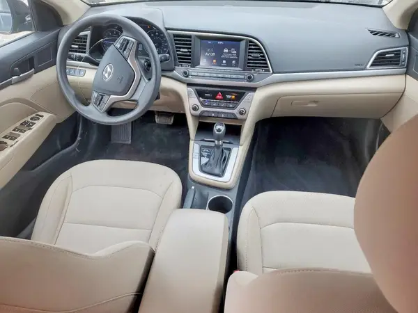 5NPD84LF5JH345000 2018 HYUNDAI ELANTRA - Image 8