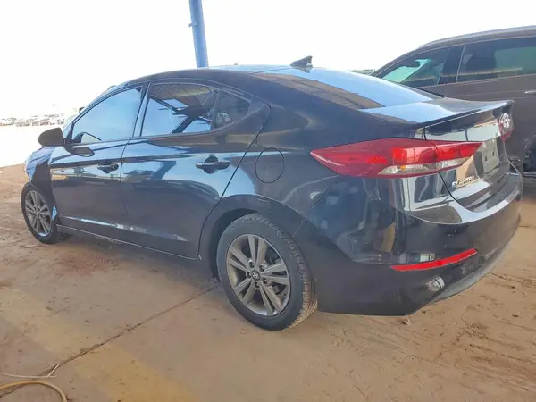 5NPD84LF5JH345370 2018 HYUNDAI ELANTRA - Image 2