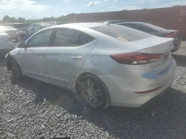 5NPD84LF5JH348799 2018 HYUNDAI ELANTRA - Image 2