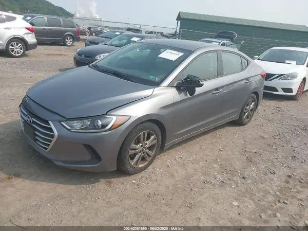 5NPD84LF5JH355526 2018 HYUNDAI ELANTRA - Image 2