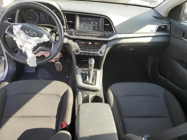 5NPD84LF5JH356210 2018 HYUNDAI ELANTRA - Image 8