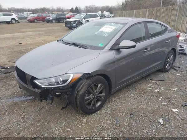5NPD84LF5JH357714 2018 HYUNDAI ELANTRA - Image 2