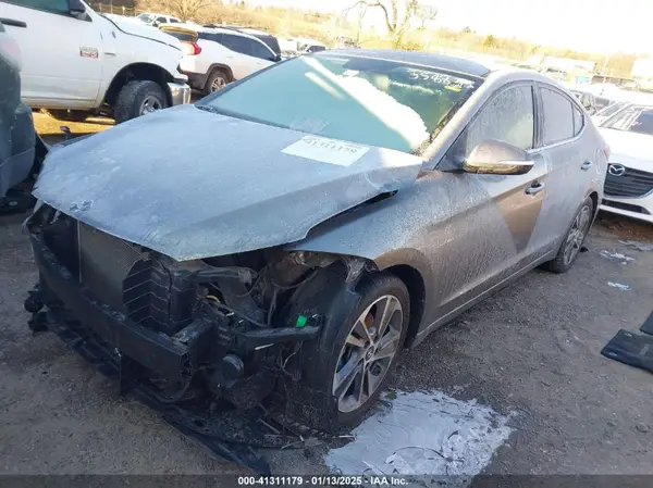 5NPD84LF5JH358832 2018 HYUNDAI ELANTRA - Image 2