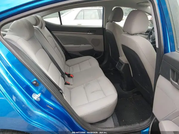 5NPD84LF5JH359298 2018 HYUNDAI ELANTRA - Image 8