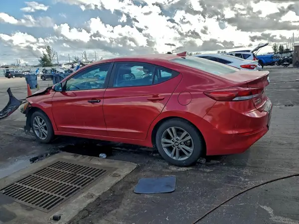 5NPD84LF5JH361178 2018 HYUNDAI ELANTRA - Image 2