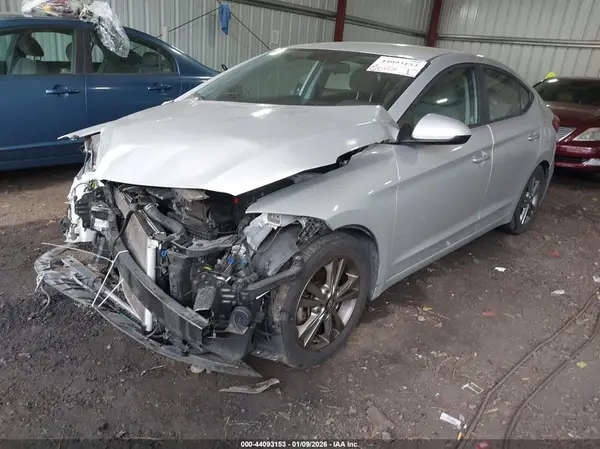 5NPD84LF5JH363156 2018 HYUNDAI ELANTRA - Image 2