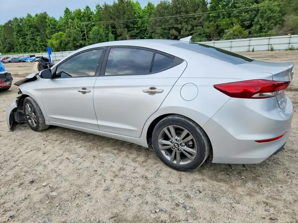 5NPD84LF5JH363707 2018 HYUNDAI ELANTRA - Image 2