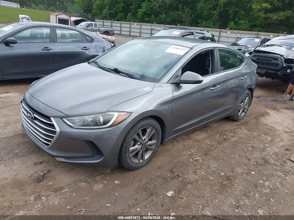 5NPD84LF5JH363934 2018 HYUNDAI ELANTRA - Image 2