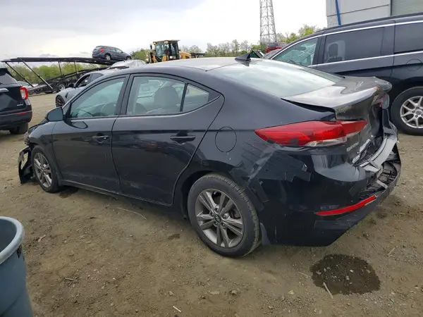 5NPD84LF5JH366025 2018 HYUNDAI ELANTRA - Image 2