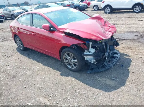 5NPD84LF5JH370690 2018 HYUNDAI ELANTRA - Image 1