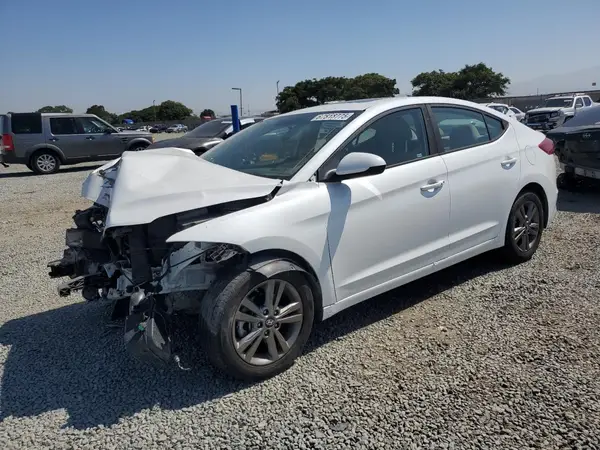 5NPD84LF5JH370768 2018 HYUNDAI ELANTRA - Image 1
