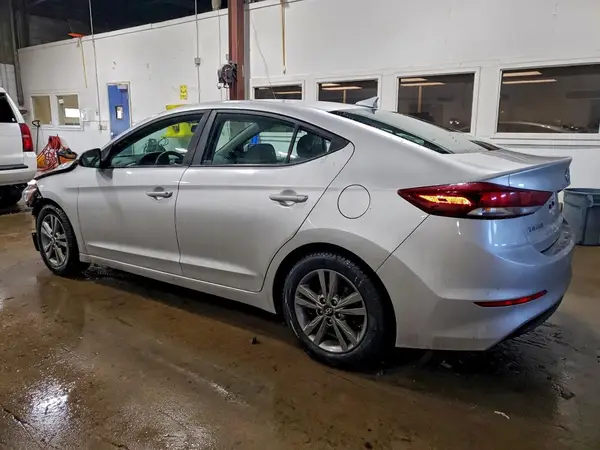 5NPD84LF5JH371967 2018 HYUNDAI ELANTRA - Image 2