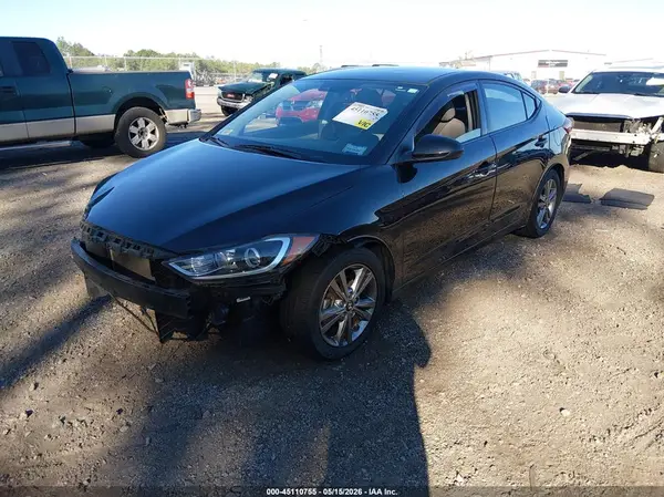 5NPD84LF5JH374044 2018 HYUNDAI ELANTRA - Image 2