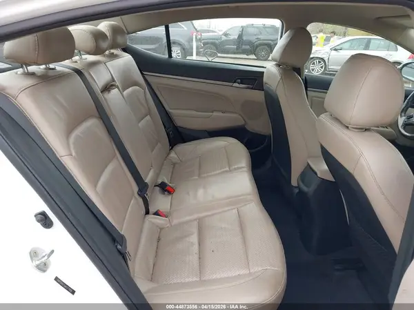 5NPD84LF5JH377459 2018 HYUNDAI ELANTRA - Image 8