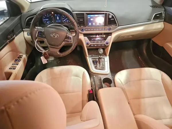 5NPD84LF5JH377557 2018 HYUNDAI ELANTRA - Image 8