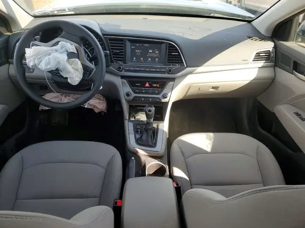 5NPD84LF5JH377655 2018 HYUNDAI ELANTRA - Image 8